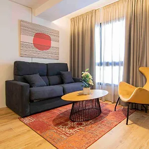 https://apartamentos-malaga.1costadelsol.com